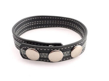 Load image into Gallery viewer, M2m Leather 3 Snap C-ring Grey
