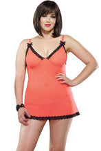 Load image into Gallery viewer, Stretch mesh w/spandex chemise w/adjustable straps &amp; thong coral/black qn
